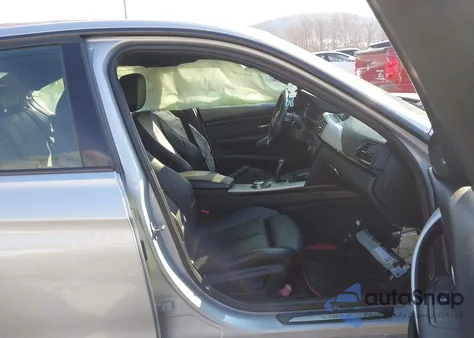 2015 BMW 328I z USA, uszkodzony, nr VIN WBA3B5G59SNS14631